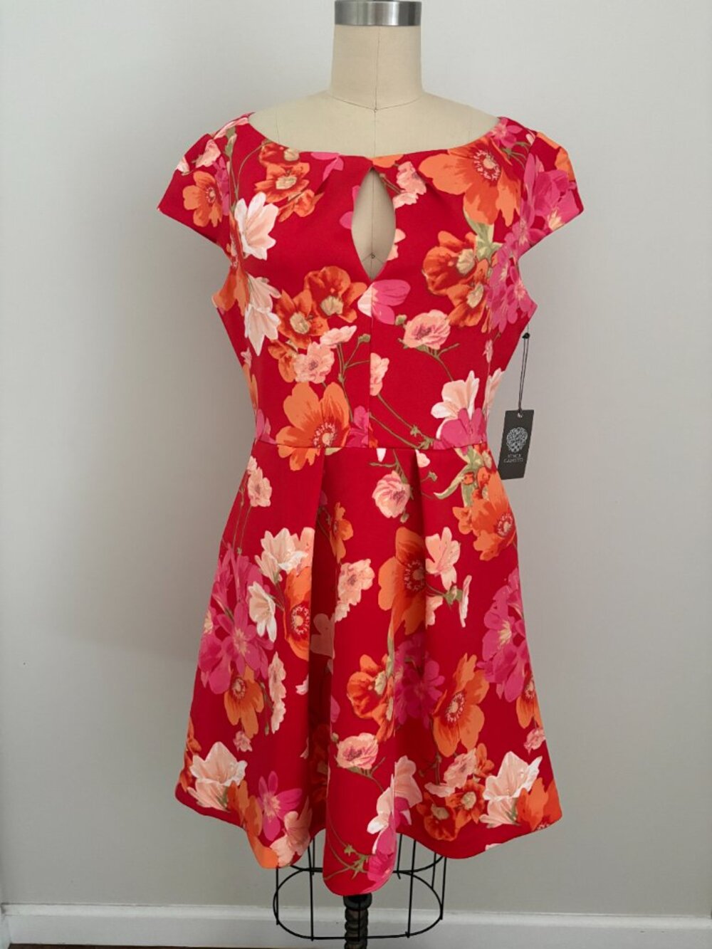 Vince Camuto Red Vibrant Floral Scuba Fit & Flare Dress Garden Party Chic Glam 8